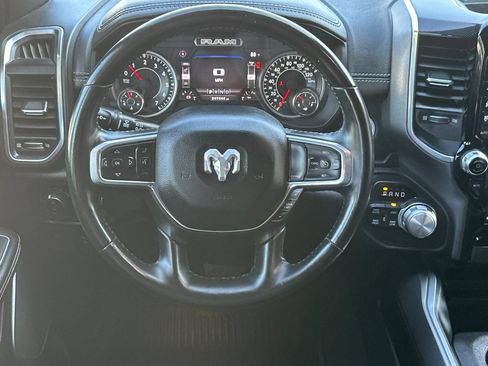 Used 2022 RAM 1500 Laramie AWD/4WD image 14