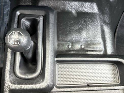 Used 2022 RAM 5500 Tradesman w/ Safety Group image 26