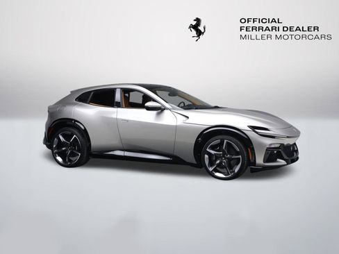 Used 2024 Ferrari Purosangue AWD/4WD image 10