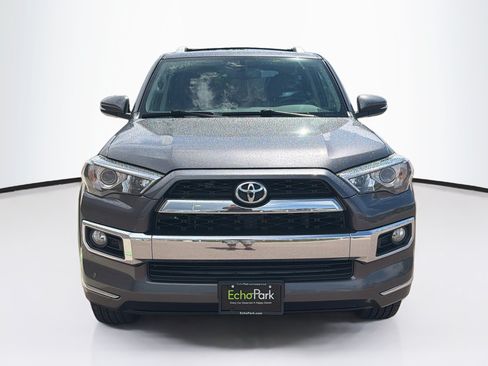 Used 2019 Toyota 4Runner Limited AWD/4WD image 2