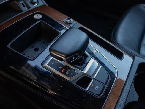 Used 2023 Audi Q5 2.0T Premium Plus image 23