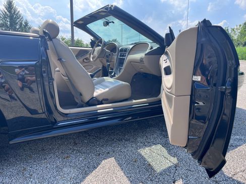 Used 2003 Ford Mustang GT RWD image 67