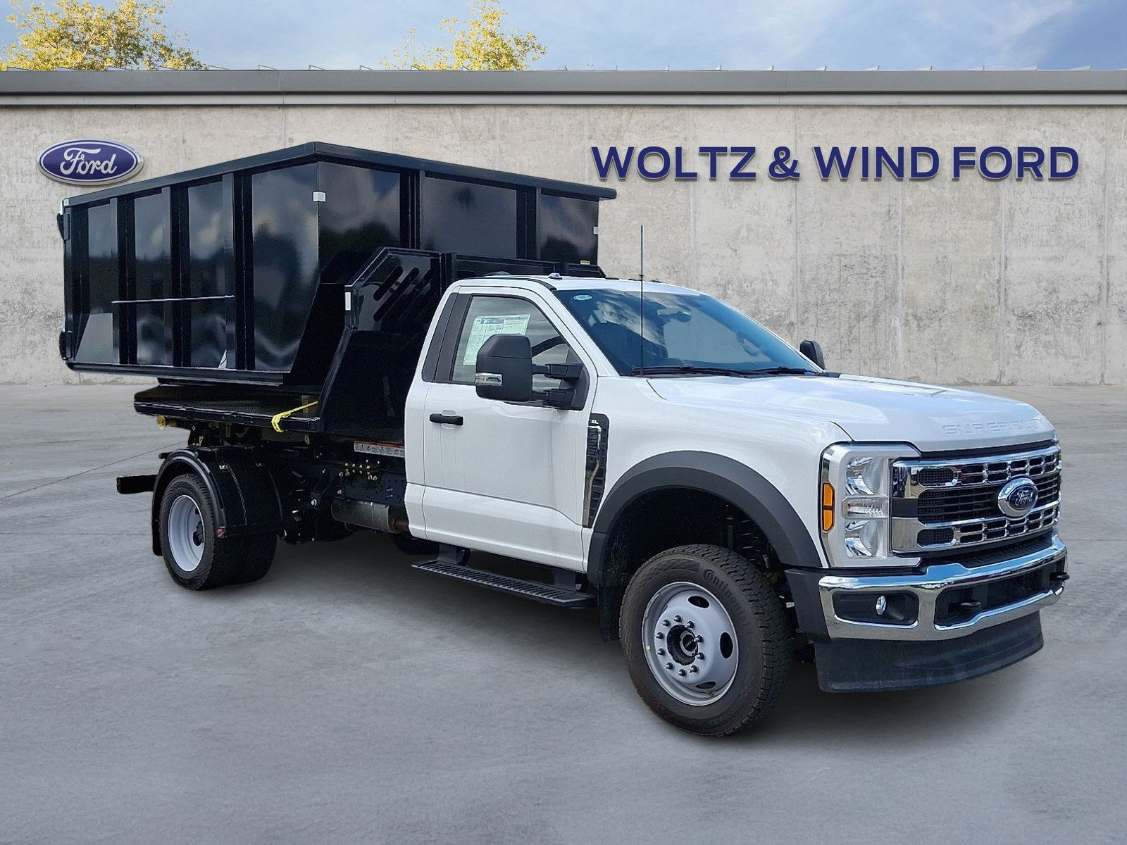 New 2026 Ford F550 4x4 Regular Cab Super Duty image 1