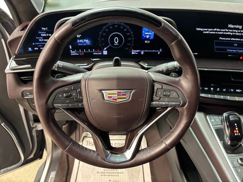 Used 2023 Cadillac Escalade Premium Luxury Platinum AWD/4WD image 20