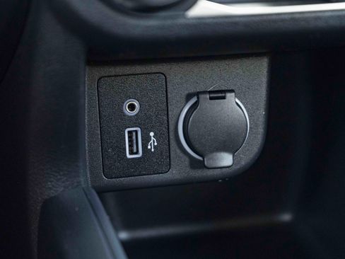 Used 2024 Nissan Kicks S FWD image 32