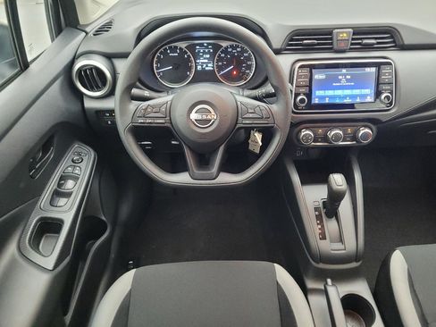 Used 2025 Nissan Versa S w/ Trunk Package FWD image 22