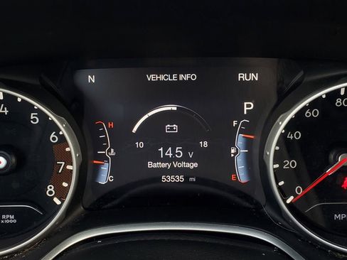 Used 2020 Jeep Compass Limited image 17