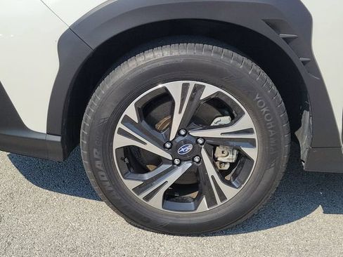 Used 2024 Subaru Crosstrek 2.0i Premium AWD/4WD image 7
