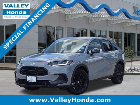 Used 2024 Honda HR-V Sport image 1