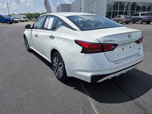 Used 2023 Nissan Altima 2.5 SV image 7