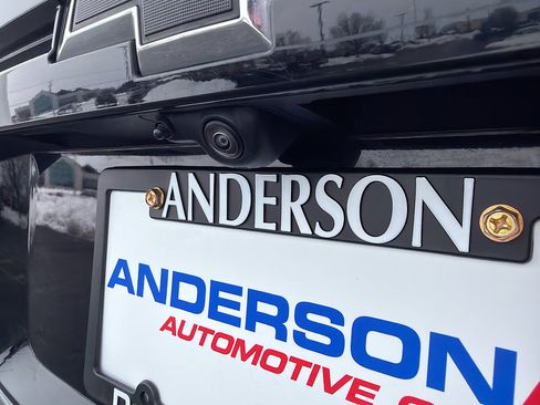 Used 2024 Chevrolet Traverse Z71 image 15