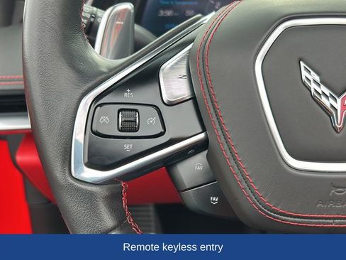 Used 2021 Chevrolet Corvette Stingray Premium Conv w/ Z51 Performance Package image 22