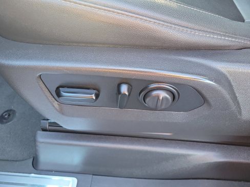 Used 2021 Chevrolet Silverado 1500 LTZ w/ Technology Package image 20