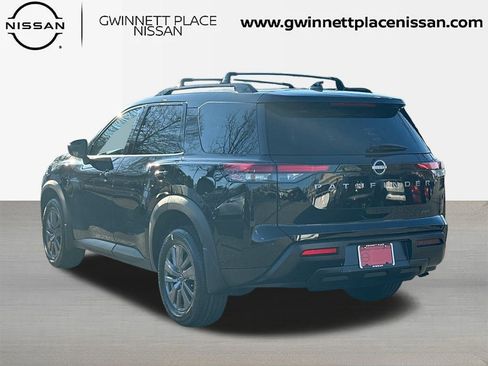 New 2026 Nissan Pathfinder SV image 7