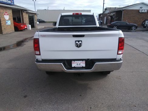 Used 2018 RAM 2500 Tradesman w/ Chrome Appearance Group image 8