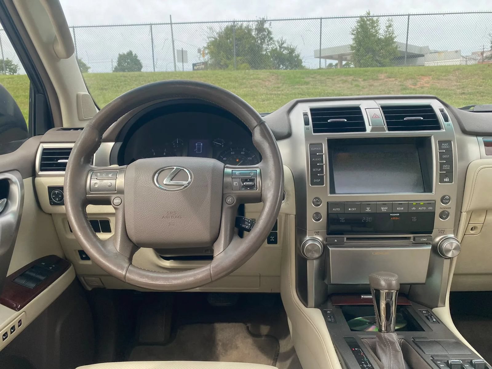Used 2012 Lexus GX 460 AWD/4WD image 14