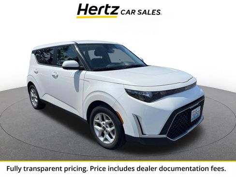 Used 2025 Kia Soul LX w/ LX Technology Package FWD image 1