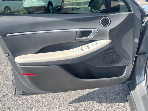 Used 2023 Hyundai Sonata SE FWD image 13