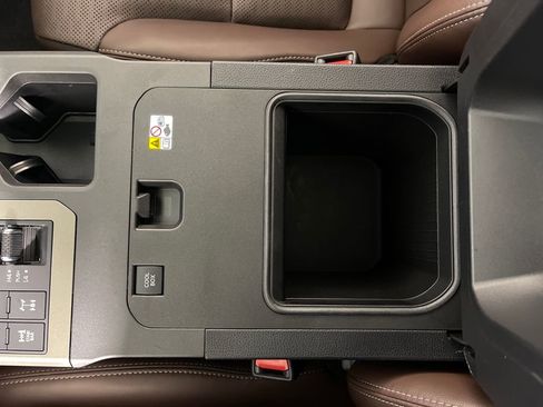 Certified 2025 Toyota Land Cruiser image 23