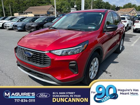Used 2023 Ford Escape Active AWD/4WD image 1