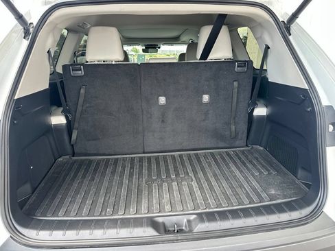 Used 2024 Toyota Grand Highlander AWD image 8