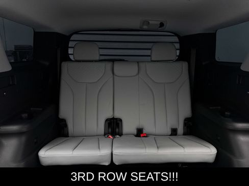 Used 2025 Hyundai Palisade SEL FWD image 10