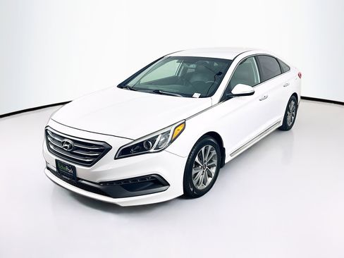 Used 2015 Hyundai Sonata Sport w/ Option Group 04 FWD image 3