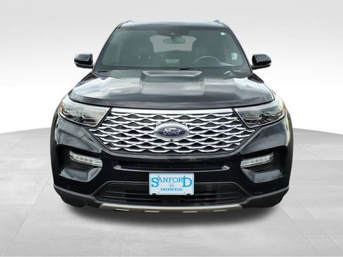 Used 2020 Ford Explorer Platinum w/ Premium Technology Package AWD/4WD image 2