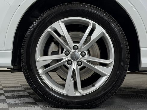 Used 2020 Audi Q3 2.0T Premium Plus image 12