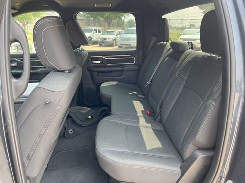 Used 2025 RAM 2500 Big Horn AWD/4WD image 6