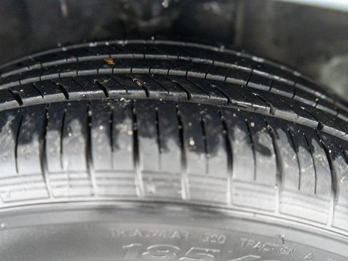 Used 2009 Kia Rio LX image 27