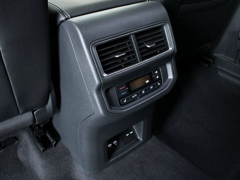 New 2025 Volkswagen Atlas SEL image 57