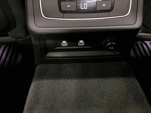 Used 2022 Audi A6 Premium Plus image 33