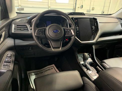 Used 2025 Subaru Ascent Limited image 4