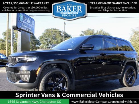 Used 2023 Jeep Grand Cherokee Altitude image 1