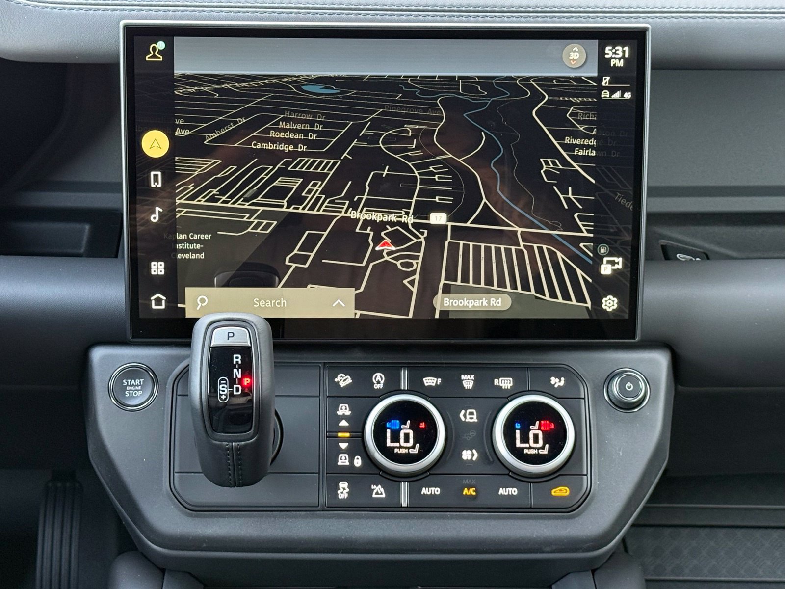 New 2026 Land Rover Defender 110 X-Dynamic SE AWD/4WD image 22