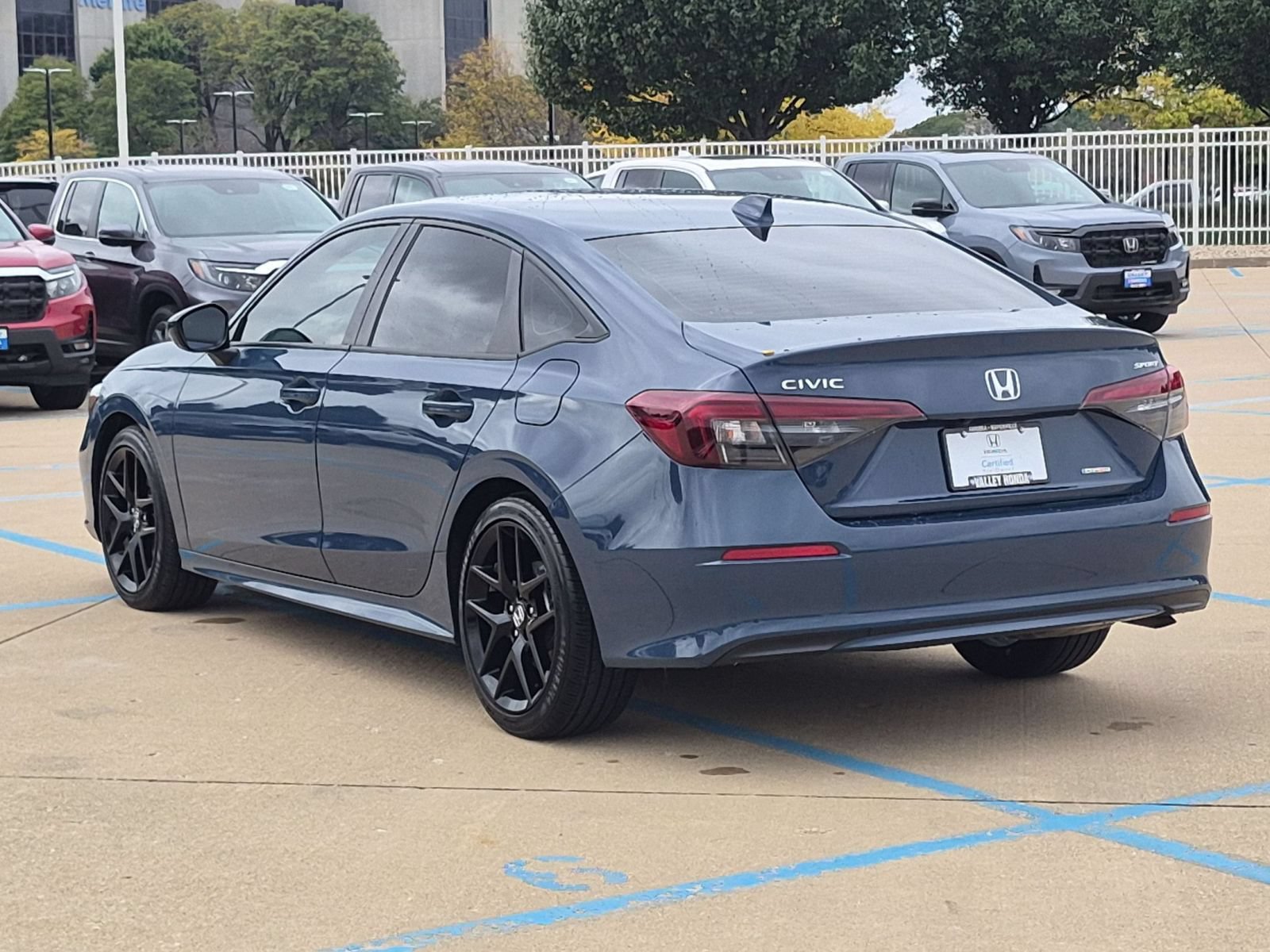 Certified 2025 Honda Civic Sport image 9