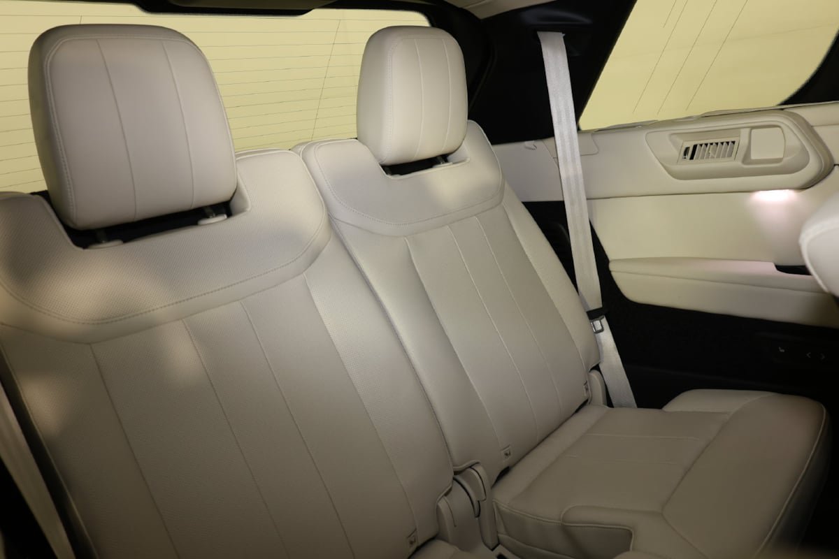 Used 2023 Land Rover Range Rover Long Wheelbase Autobiography AWD/4WD image 43