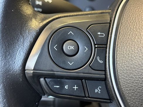 Used 2023 Toyota Corolla SE FWD image 30