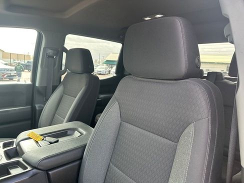 Used 2023 Chevrolet Silverado 1500 Custom image 13