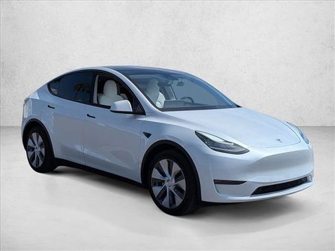 Used 2020 Tesla Model Y Long Range AWD/4WD image 3