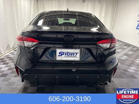 Used 2024 Toyota Corolla SE image 7