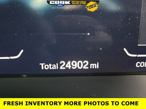 Used 2024 BMW X3 sDrive30i w/ Convenience Package image 3