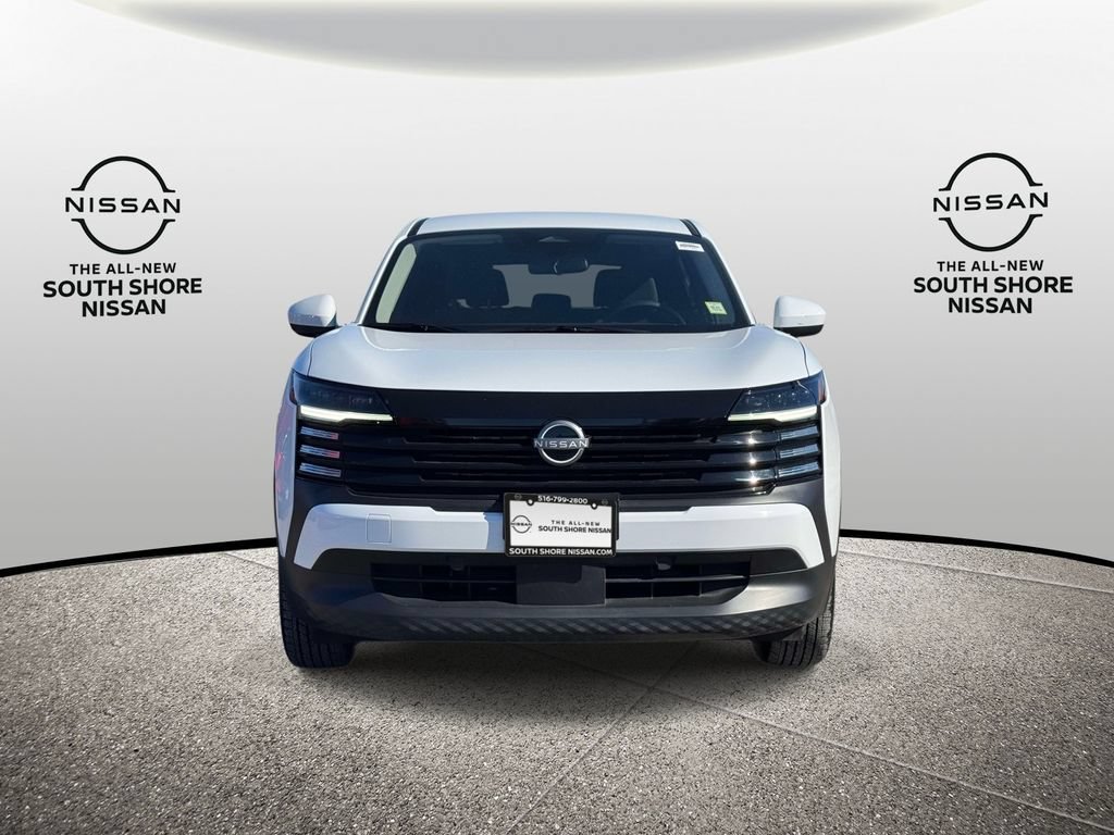 Certified 2025 Nissan Kicks SV FWD image 2