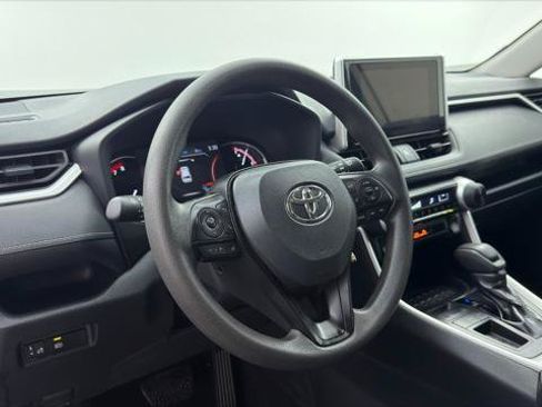 Used 2025 Toyota RAV4 LE FWD image 24