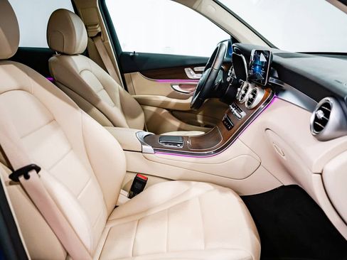 Certified 2022 Mercedes-Benz GLC 300 image 15