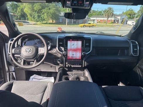 New 2026 RAM 1500 Big Horn AWD/4WD image 16