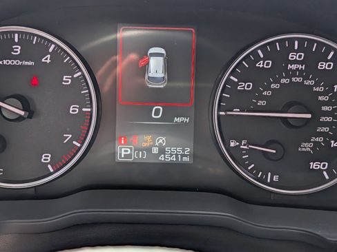Certified 2026 Subaru Crosstrek 2.5i Premium AWD/4WD image 23