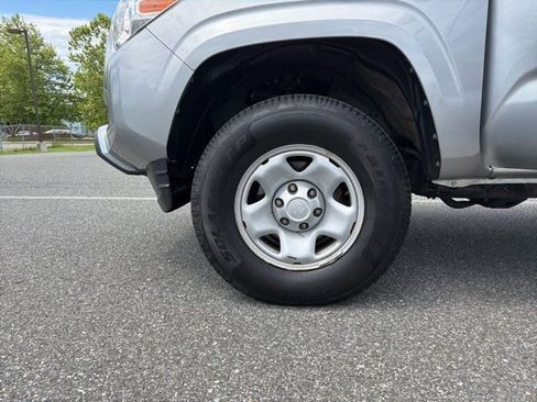 Used 2018 Toyota Tacoma SR w/ SR Convenience Package AWD/4WD image 23