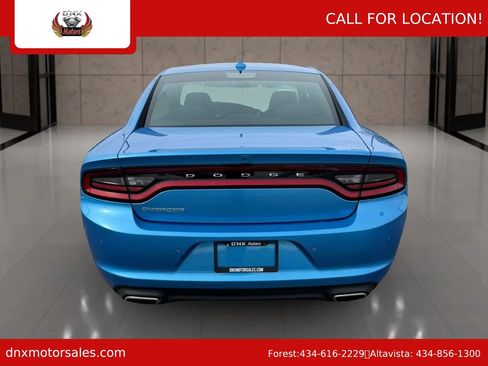 Used 2023 Dodge Charger SXT image 4